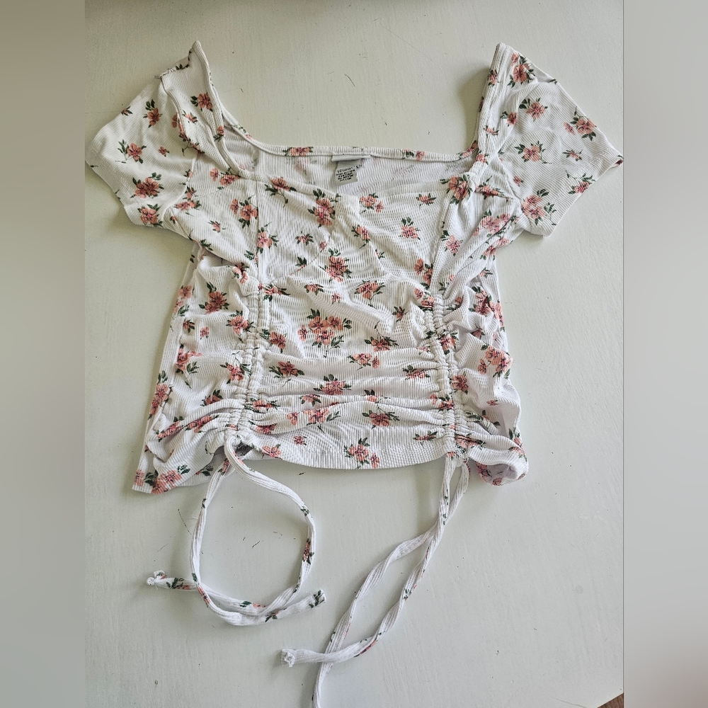 Wild Fable White Floral Women's Top